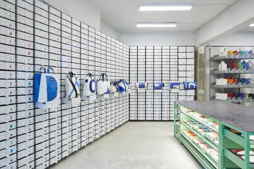 新零售陈列 打造未来感空间，提升纺织品及针织品附加值